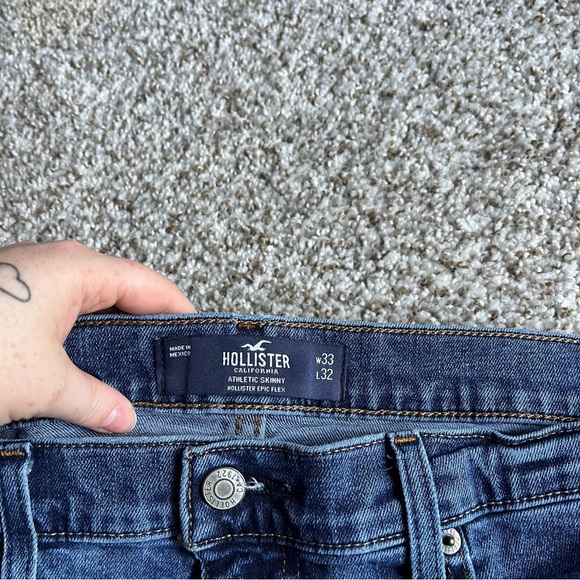 NWOT Men's Hollister Distressed Athletic Skinny Jeans size 33x32 - Picture 4 of 4